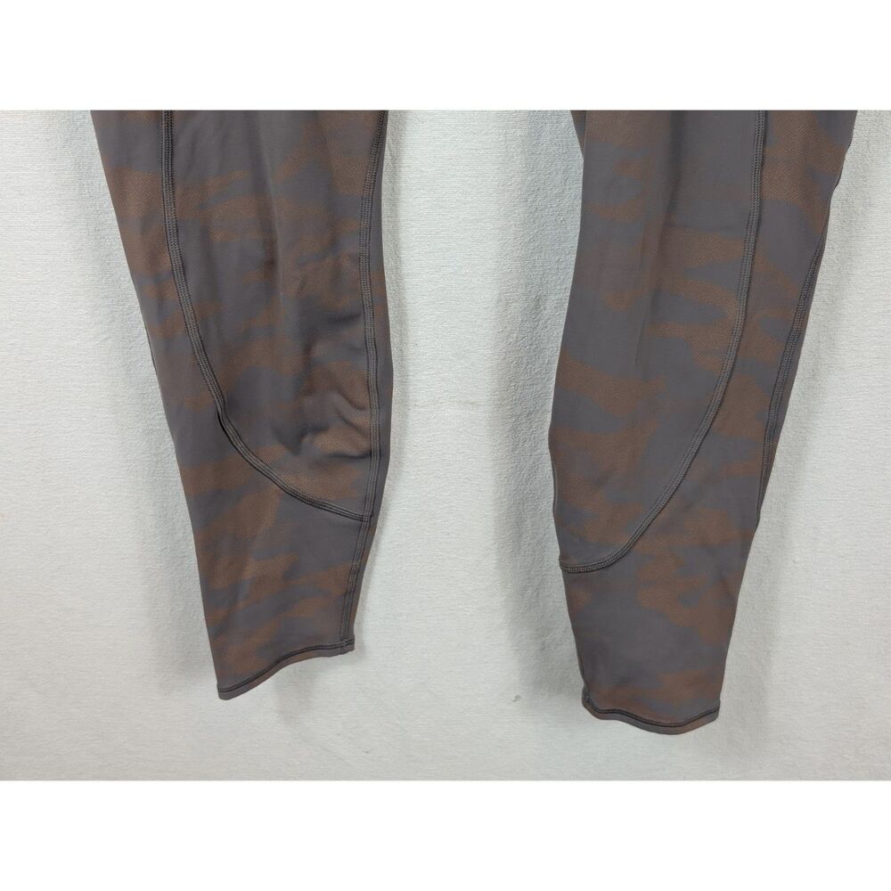 Athleta Rainier Reflective Tight Leggings Camouflage Print Women's Size Large - Picture 4 of 11
